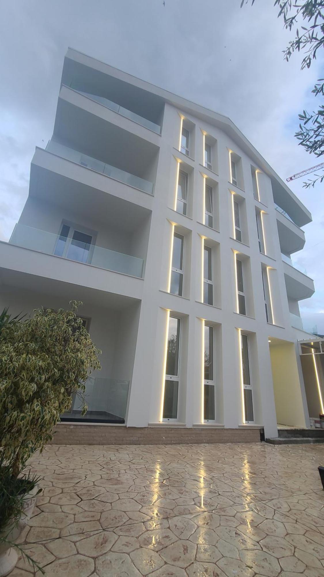Hotel Noel Vlorë Exteriér fotografie