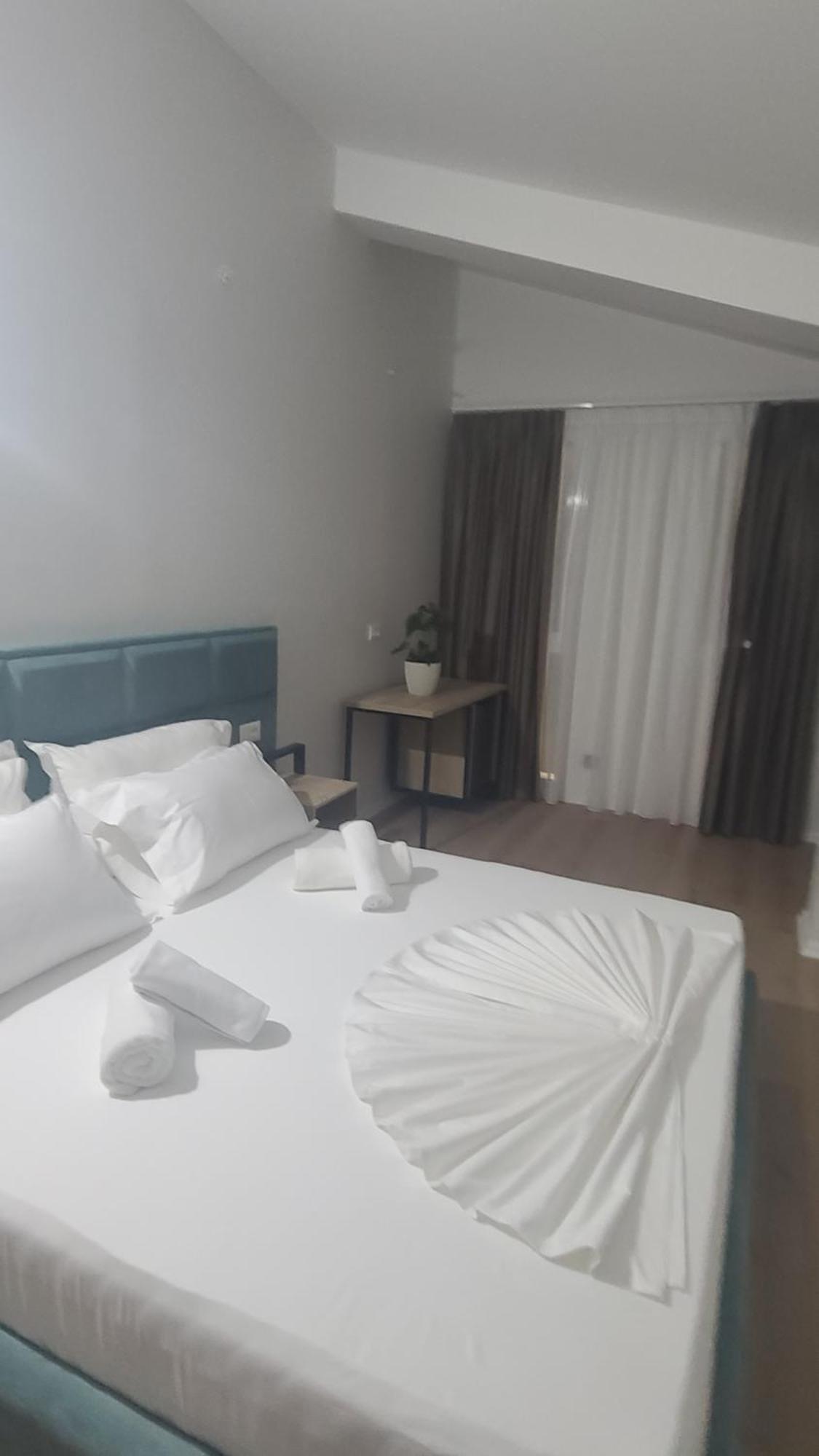 Hotel Noel Vlorë Exteriér fotografie